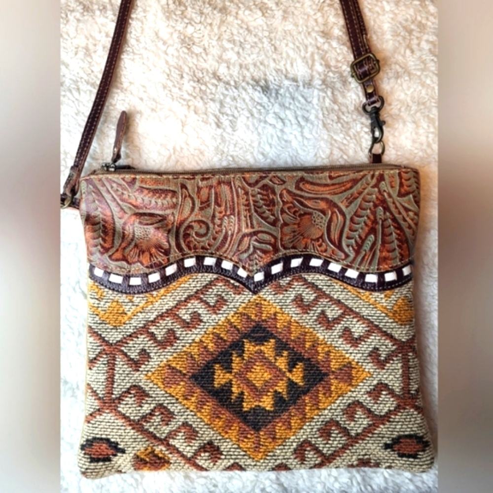 MYRA BAG IN COTTON AND LEATHER MADE IN INDIA COUNTRY WESTERN COWGIRL VIBE